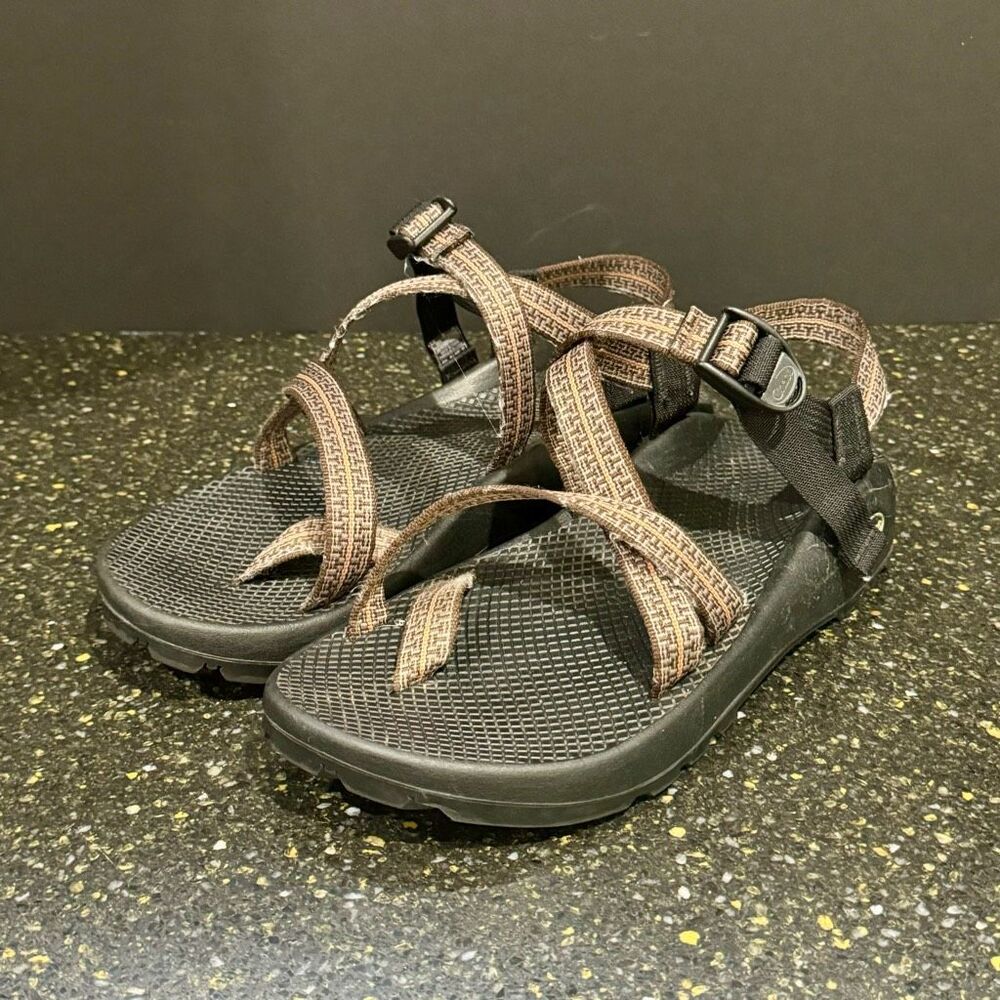 Chaco Z1 Classic 1 Strap Sandals. Size 10.